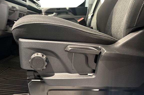 Ford Transit Custom 15 of 26