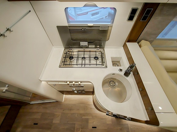 Hymer BML I 780 7 of 21