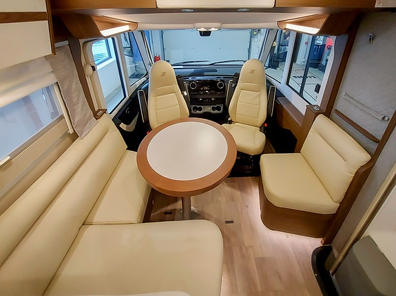 Hymer BML I 780 9 of 21