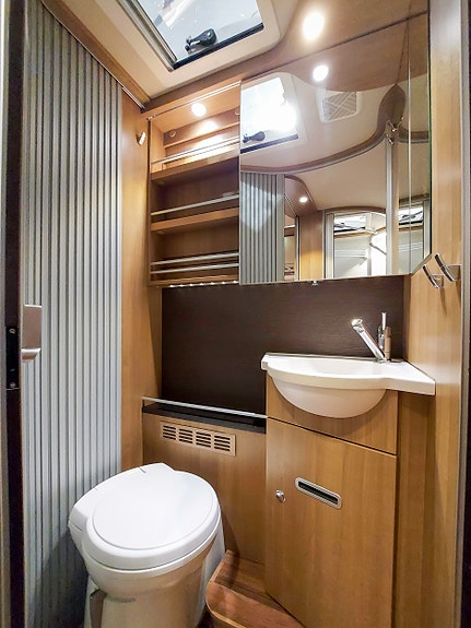 Hymer B 678 Norway Line 4 of 21