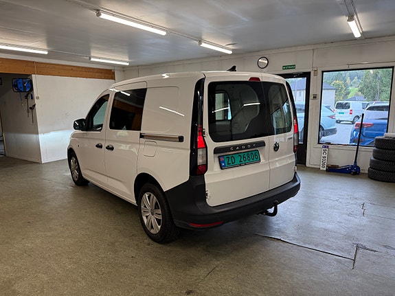 Volkswagen Caddy 3 of 22