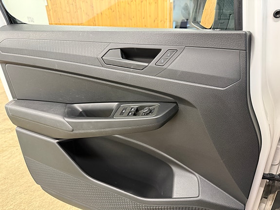 Volkswagen Caddy 18 of 22