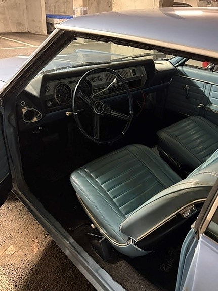 Oldsmobile Cutlass 2 of 16