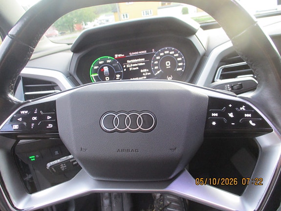 Audi Q4 e-tron 10 of 18