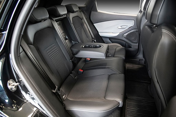 Ford Explorer 27 of 29