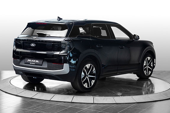 Ford Explorer 8 of 29