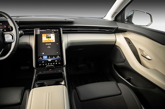 Ford Explorer 20 of 29