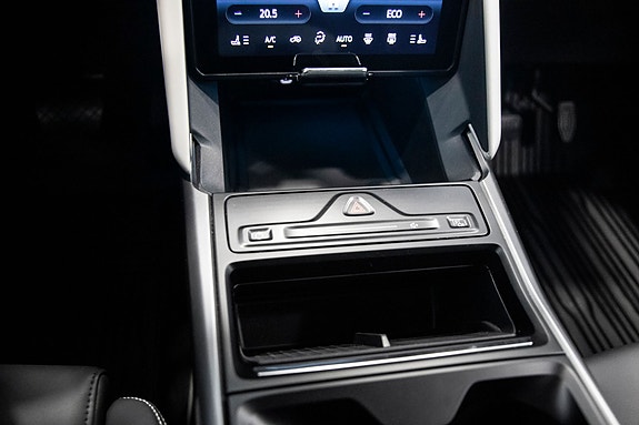 Ford Explorer 19 of 29