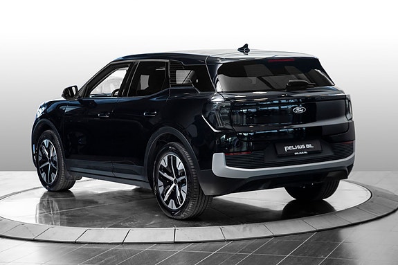 Ford Explorer 6 of 29