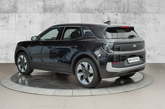Ford Explorer 5 of 24