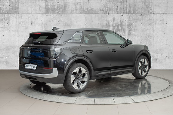 Ford Explorer 7 of 24
