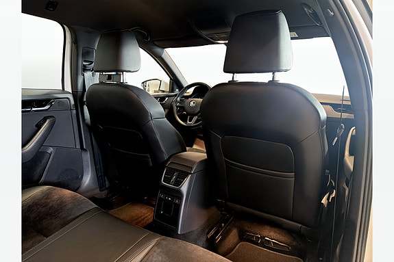 Skoda Octavia 16 of 30