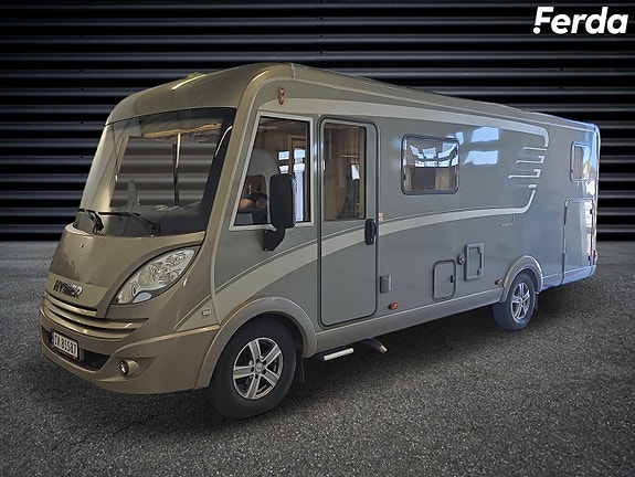 Hymer Exsis 678 17 of 26