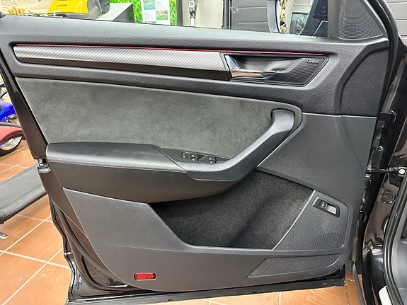Skoda Kodiaq 8 of 30