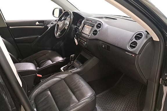 Volkswagen Tiguan 24 of 26