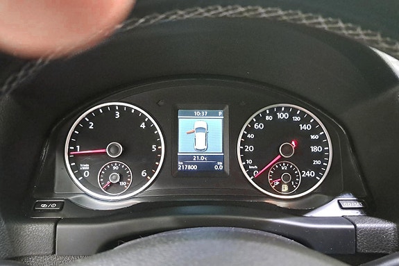Volkswagen Tiguan 10 of 26