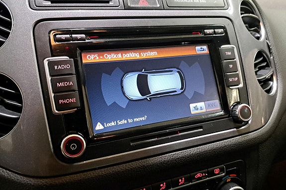 Volkswagen Tiguan 13 of 26