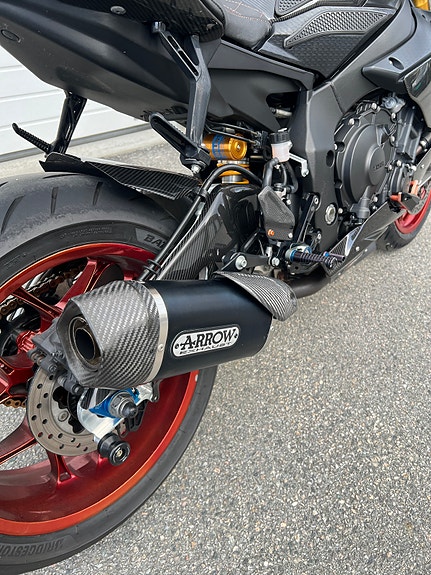 Yamaha YZF-R1M 13 of 30