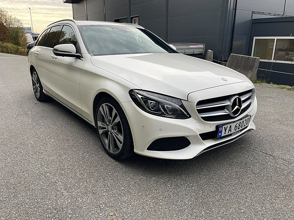 Mercedes-Benz C350 e 4 of 18