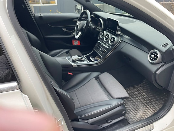 Mercedes-Benz C350 e 9 of 18