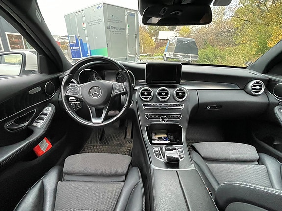 Mercedes-Benz C350 e 12 of 18