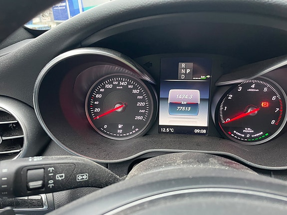 Mercedes-Benz C350 e 18 of 18
