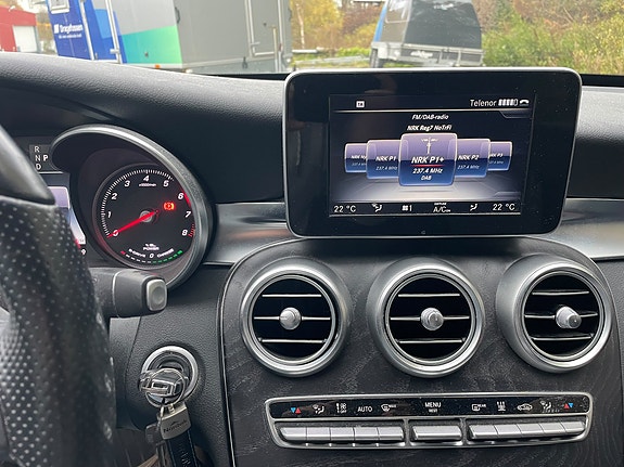 Mercedes-Benz C350 e 17 of 18