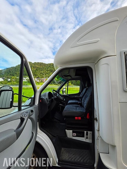 Mercedes-Benz Bobil 14 of 30