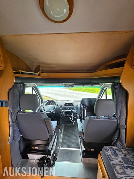 Mercedes-Benz Bobil 18 of 30