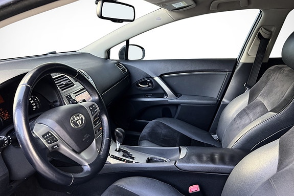 Toyota Avensis 10 of 19