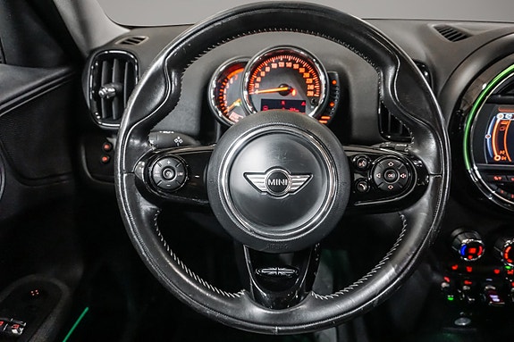 MINI Countryman Cooper 12 of 25