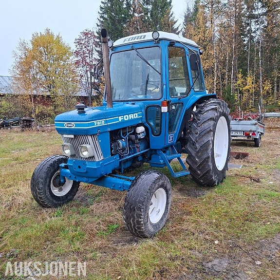 Ford 7610 2 of 18