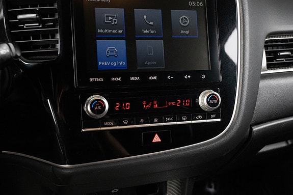 Mitsubishi Outlander 16 of 23