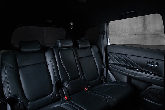 Mitsubishi Outlander 20 of 23
