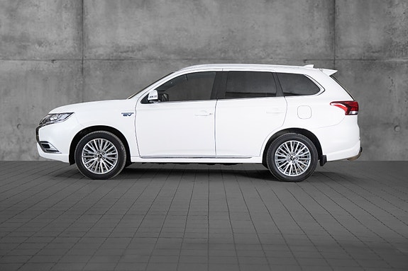 Mitsubishi Outlander 4 of 23