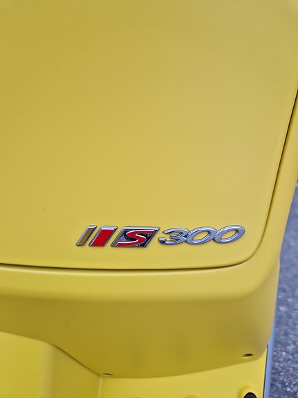 Vespa GTS 300 Super 9 of 11