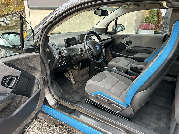BMW i3 10 of 13