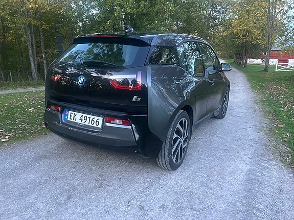 BMW i3 3 of 13