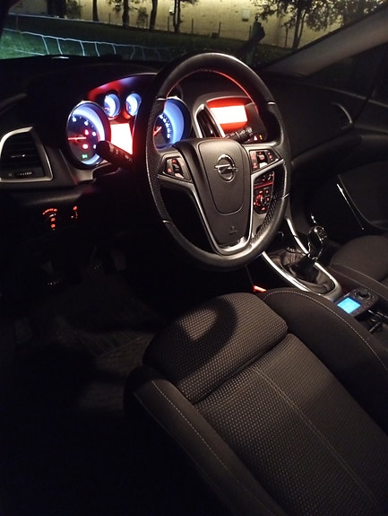 Opel Astra 16 of 16