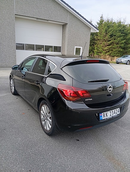 Opel Astra 7 of 16