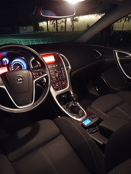 Opel Astra 15 of 16