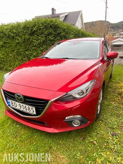 Mazda 3 2 of 17