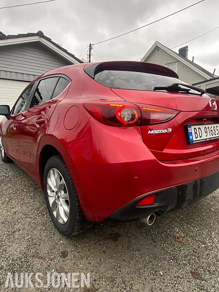 Mazda 3 8 of 17
