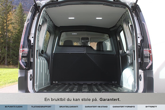 Volkswagen Caddy 28 of 30