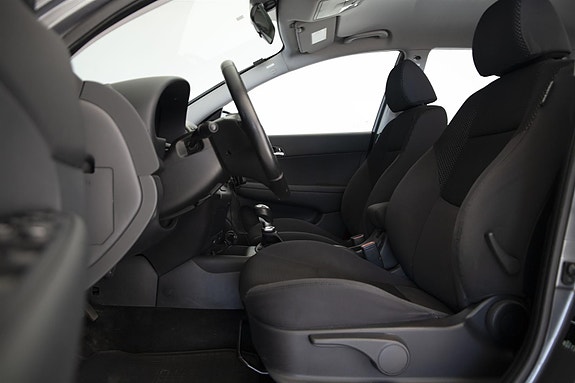 Hyundai i30 10 of 24