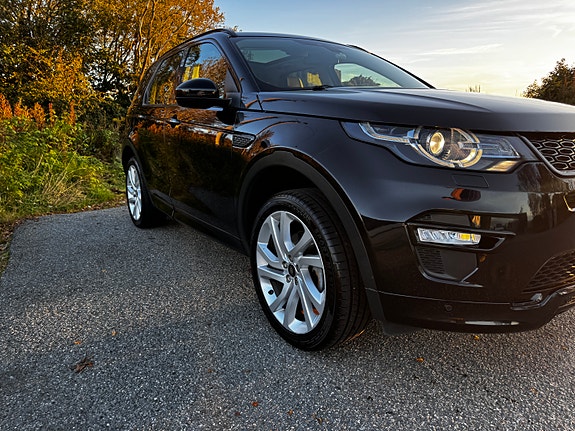 Land Rover Discovery Sport 5 of 24
