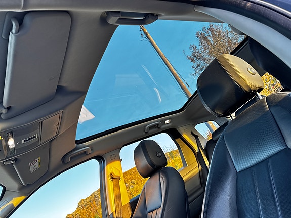 Land Rover Discovery Sport 17 of 24