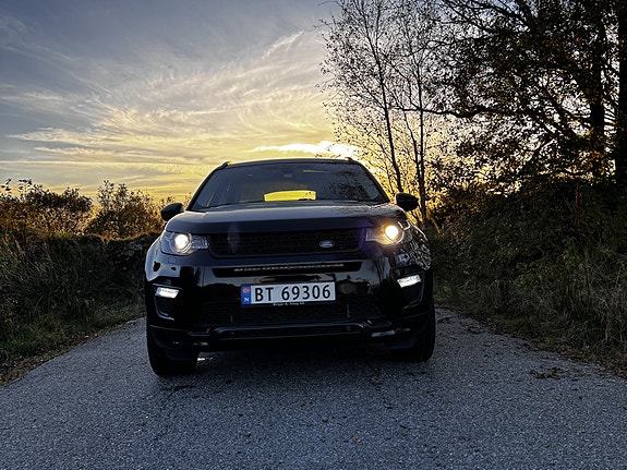Land Rover Discovery Sport 18 of 24