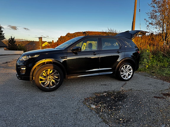 Land Rover Discovery Sport 9 of 24