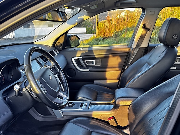 Land Rover Discovery Sport 15 of 24